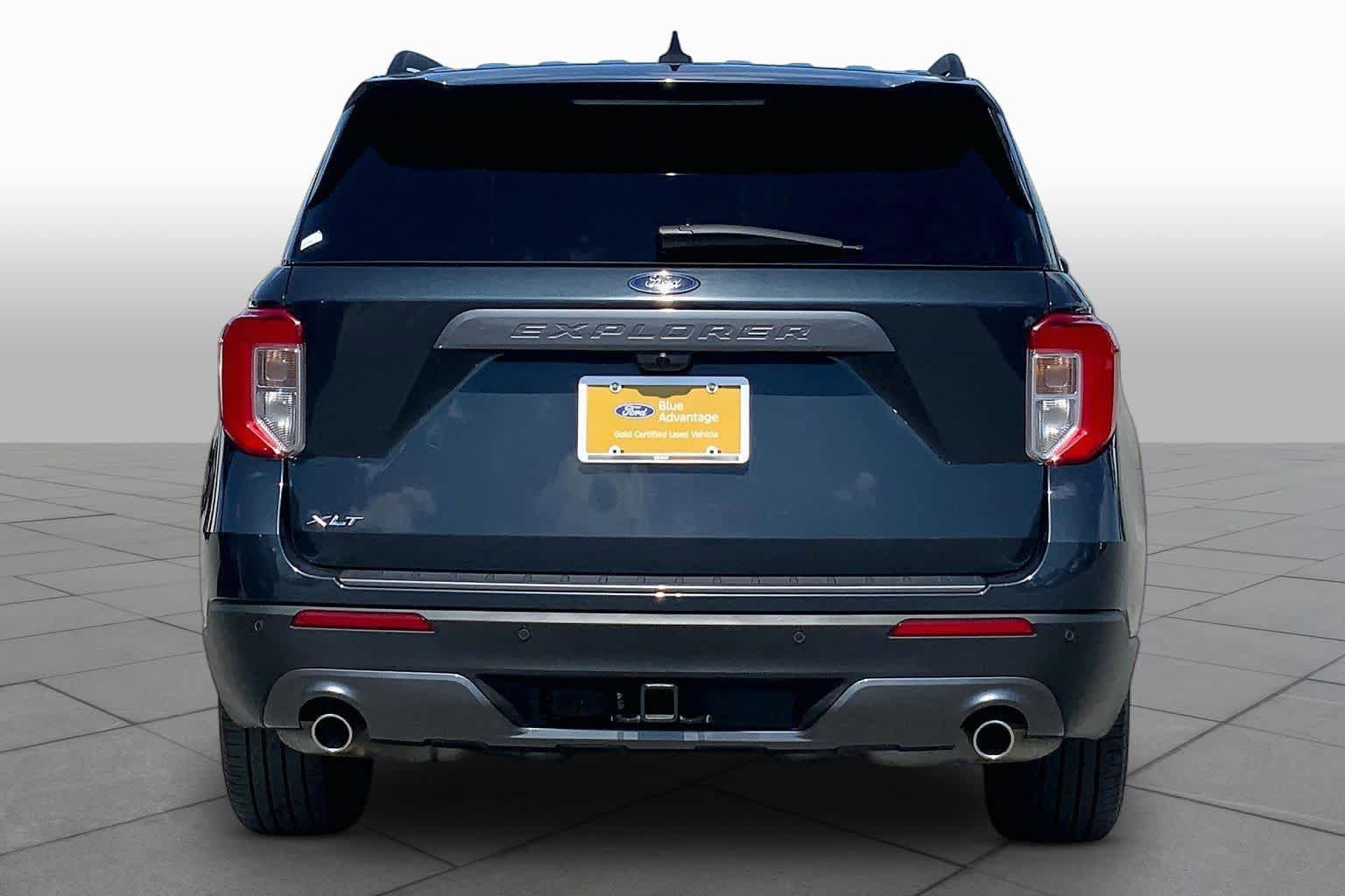 Certified 2023 Ford Explorer XLT w/ Equipment Group 202A image 5