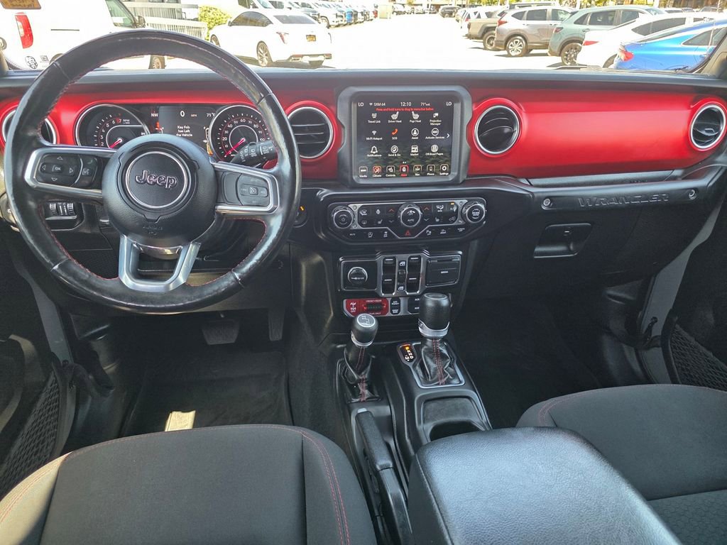 Used 2022 Jeep Wrangler Unlimited Rubicon w/ Xtreme Recon 35" Tire Package AWD/4WD image 19
