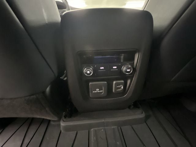 Certified 2021 Buick Enclave Essence w/ Sound and Sites Package image 21