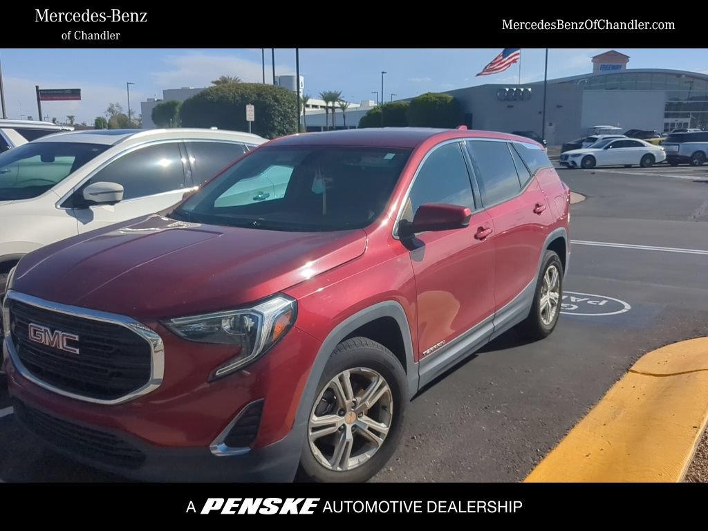 Used 2019 GMC Terrain SLE FWD image 1