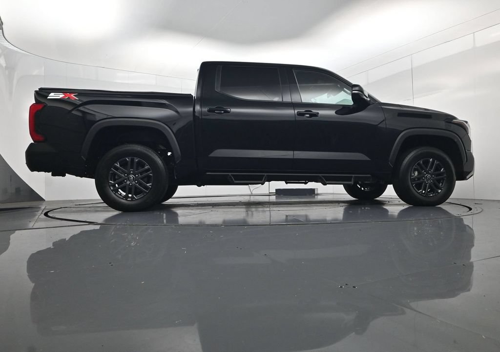 Used 2025 Toyota Tundra SR5 w/ SR5 Convenience Package AWD/4WD image 45