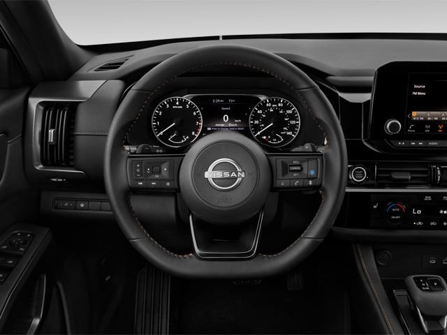 Used 2023 Nissan Pathfinder Platinum w/ Cargo Package image 8