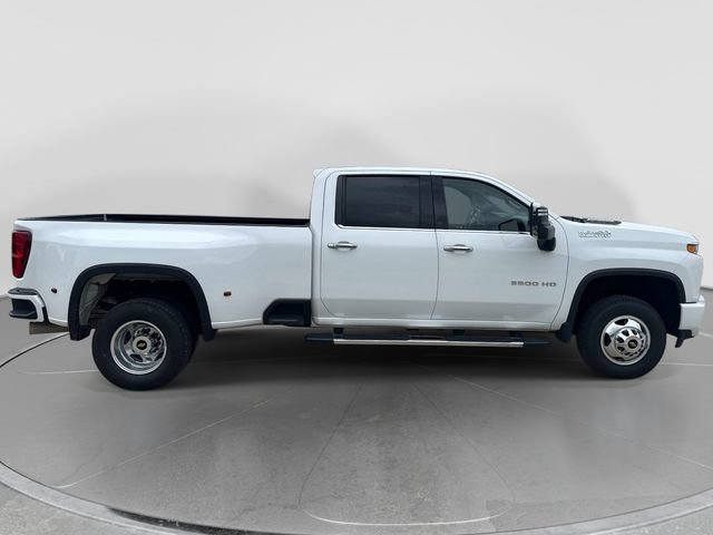 Used 2022 Chevrolet Silverado 3500 High Country AWD/4WD image 9