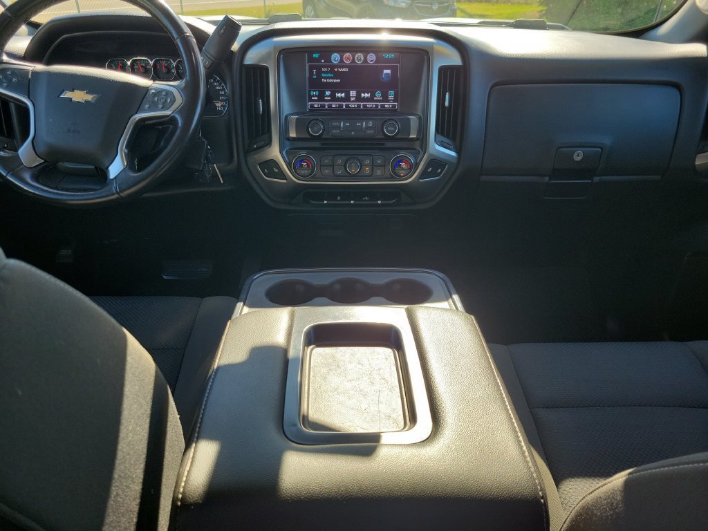Used 2018 Chevrolet Silverado 1500 LT w/ All Star Edition AWD/4WD image 14