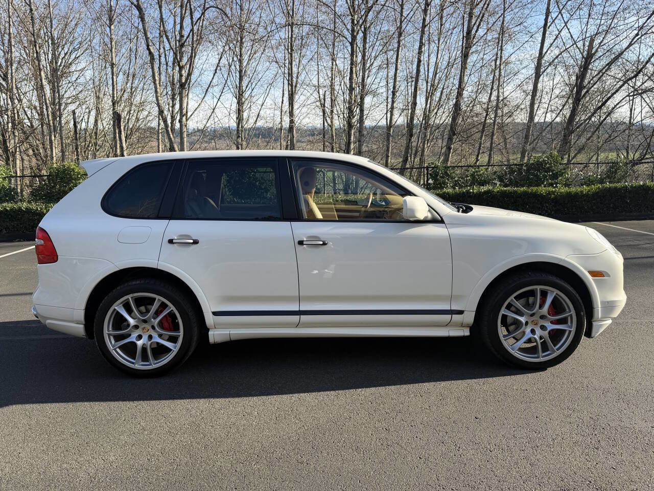 Used 2008 Porsche Cayenne GTS image 4
