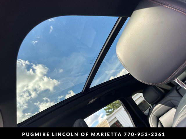 New 2025 Lincoln Nautilus Premier w/ Equipment Group 102A image 32