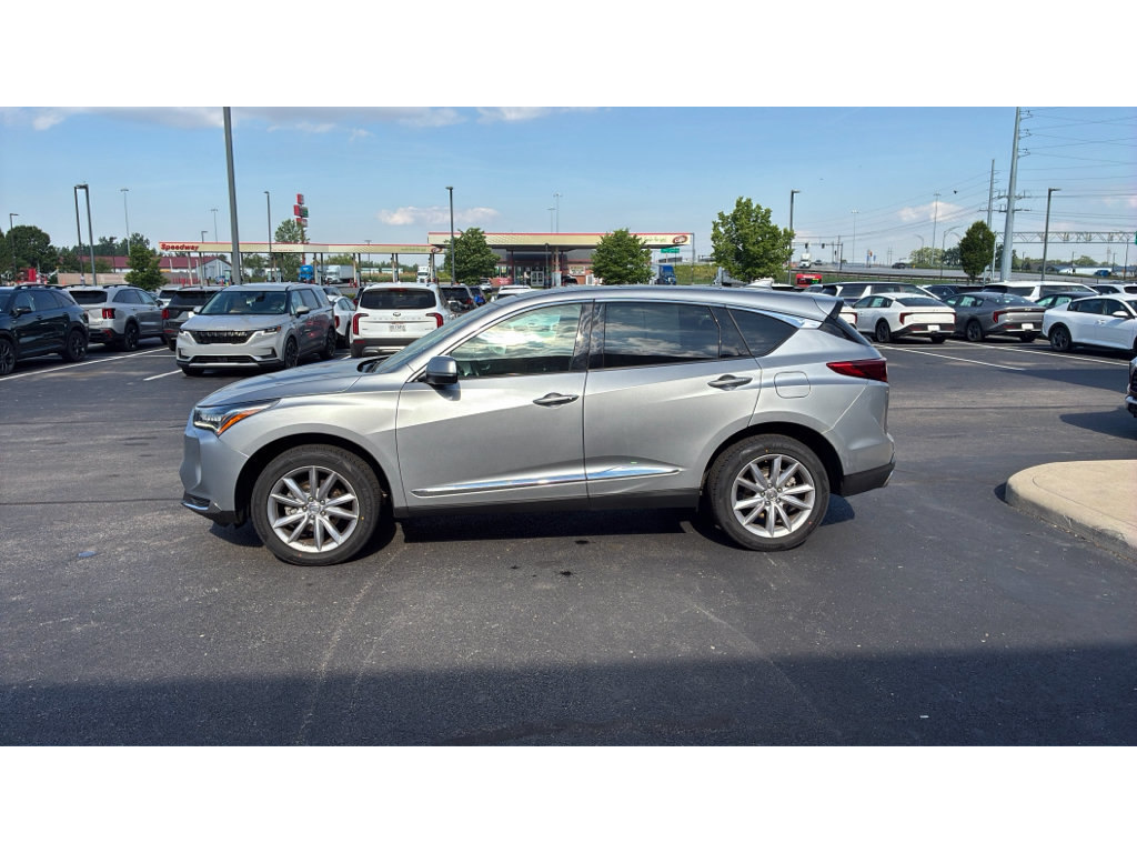 Used 2024 Acura RDX SH-AWD image 3