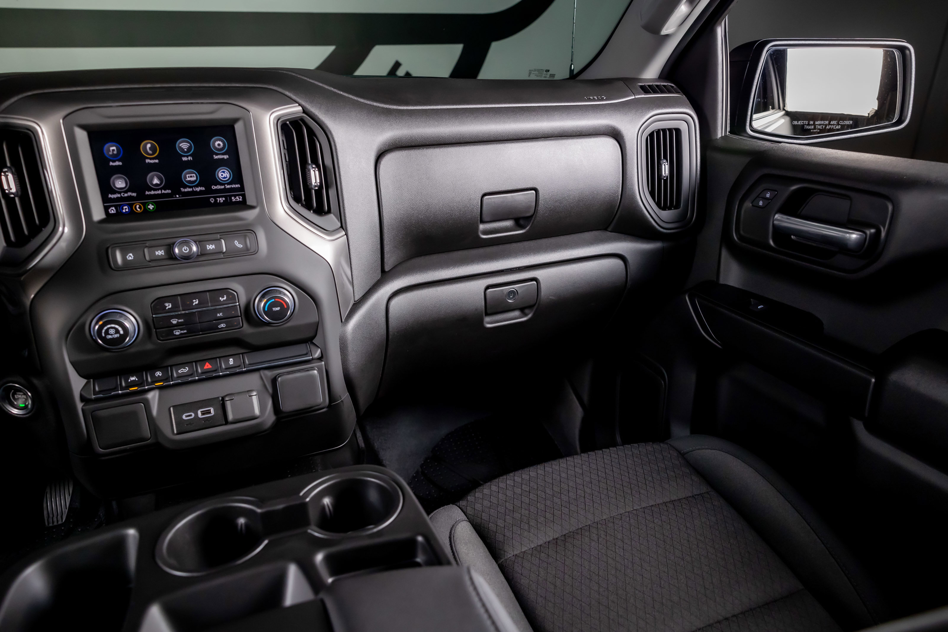 Used 2025 Chevrolet Silverado 1500 Custom image 7