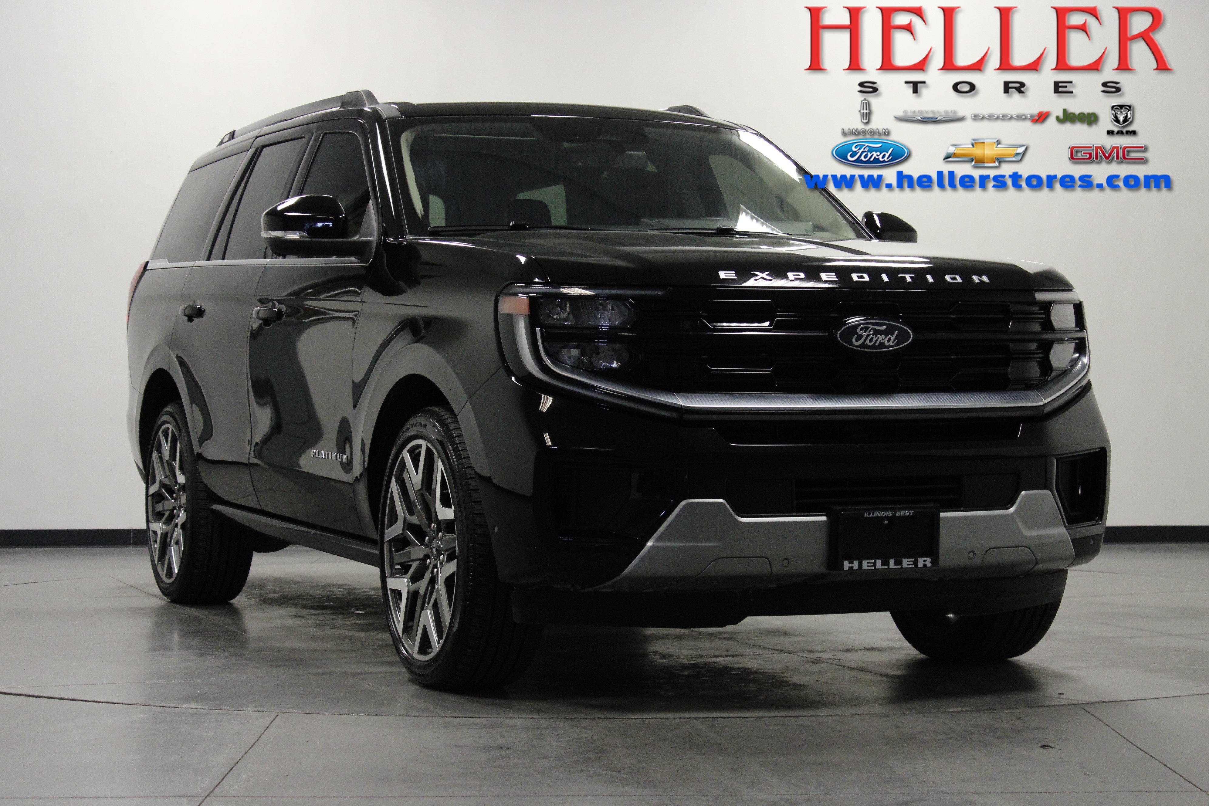 Used 2025 Ford Expedition Platinum w/ Platinum Ultimate Package AWD/4WD image 1