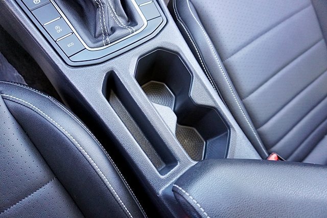 Used 2024 Volkswagen Jetta SE FWD image 40
