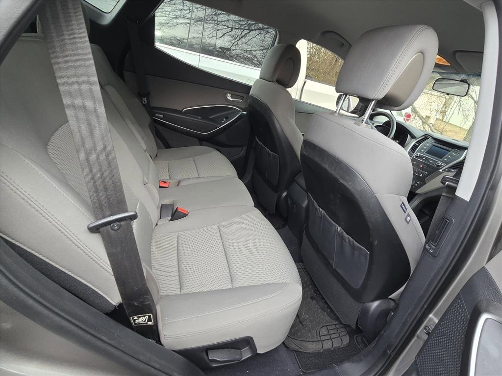 Used 2018 Hyundai Santa Fe Sport w/ Cargo Package image 6