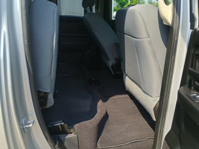 Used 2019 RAM 1500 Express w/ Express Value Package AWD/4WD image 18