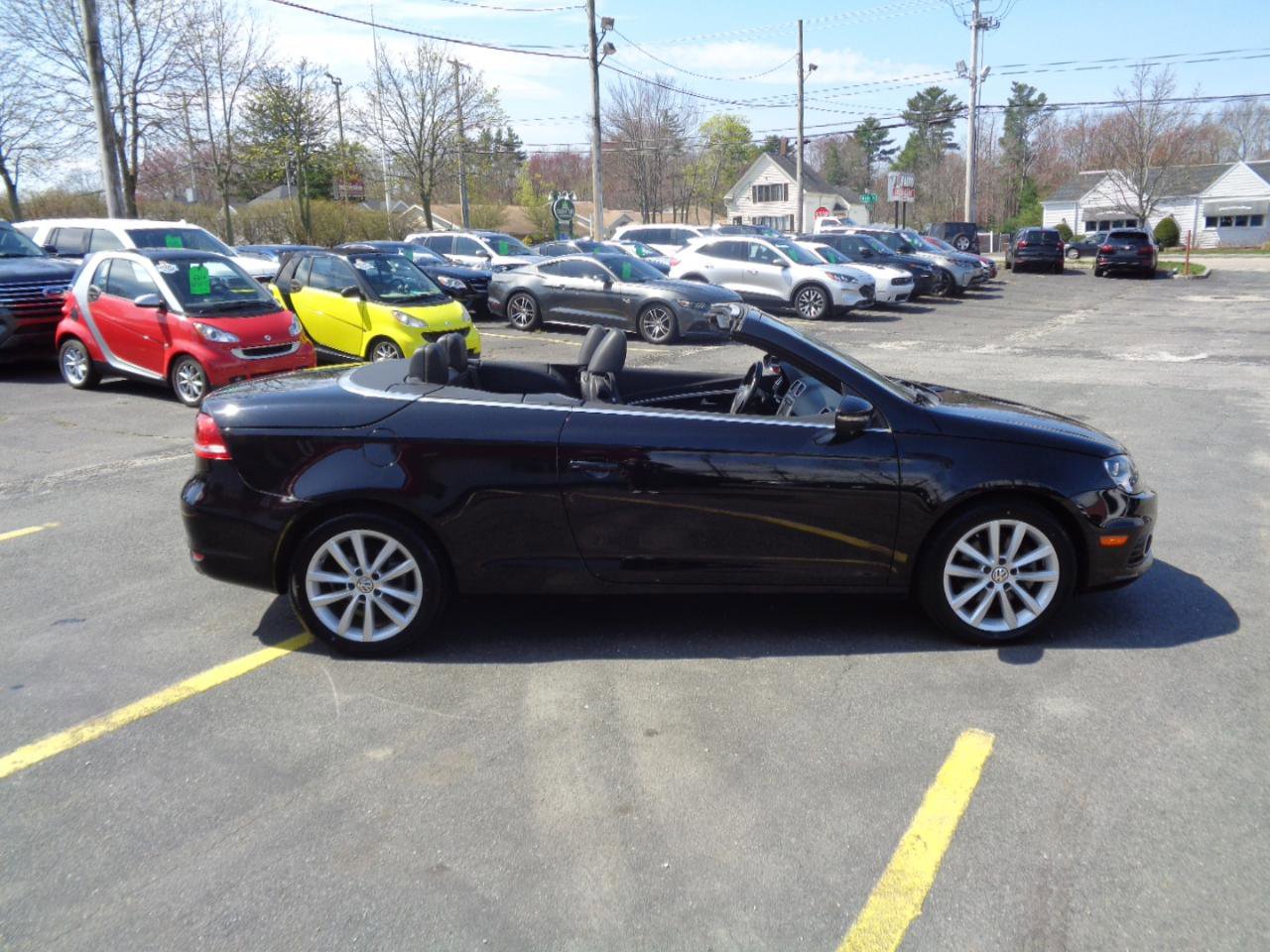 Used 2016 Volkswagen Eos Komfort FWD image 5