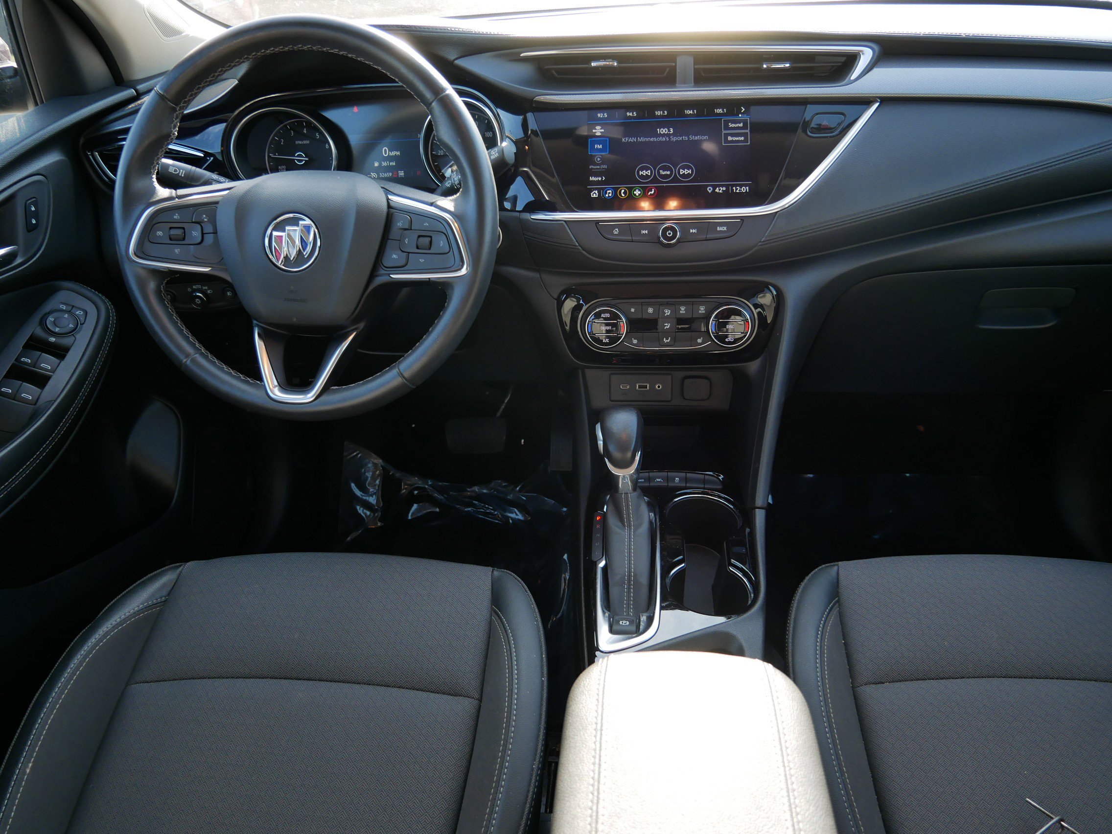 Used 2021 Buick Encore GX Select image 14