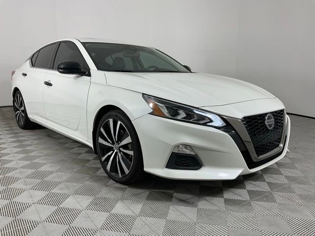 Used 2022 Nissan Altima 2.0 SR FWD image 7