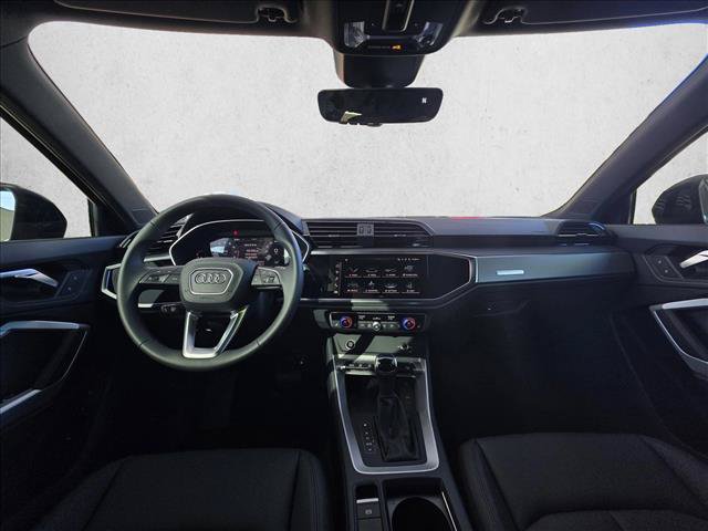 New 2025 Audi Q3 2.0T Premium w/ Convenience Plus Package AWD/4WD image 18