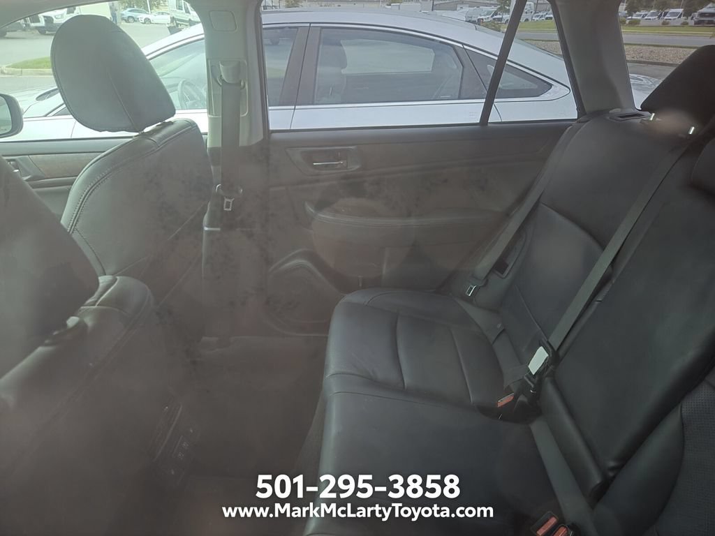 Used 2019 Subaru Outback 3.6R Limited AWD/4WD image 3