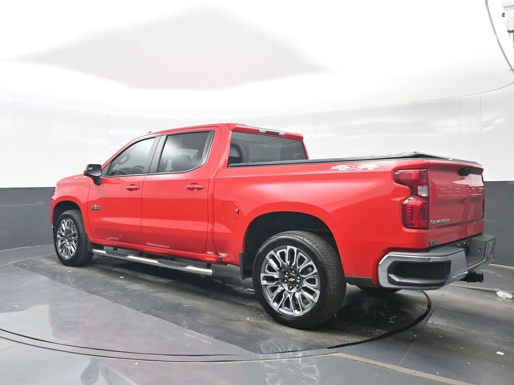 Used 2019 Chevrolet Silverado 1500 LT w/ Texas Edition AWD/4WD image 4