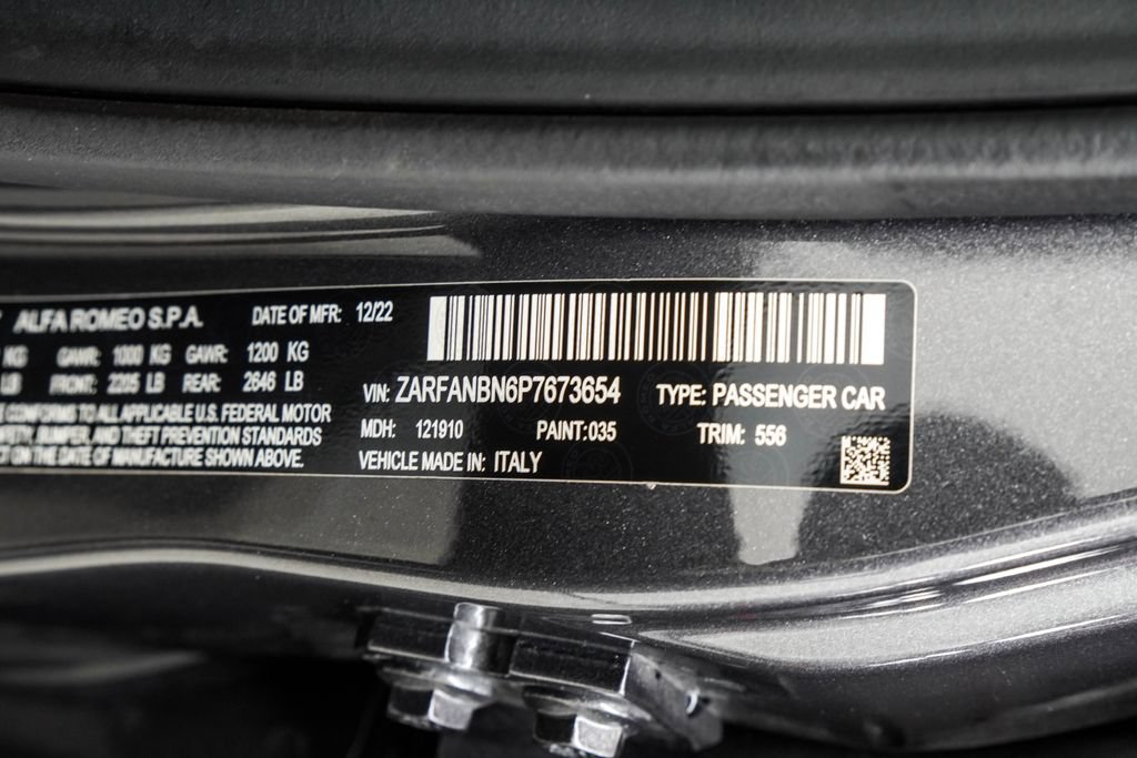 Used 2023 Alfa Romeo Giulia Ti AWD/4WD image 46
