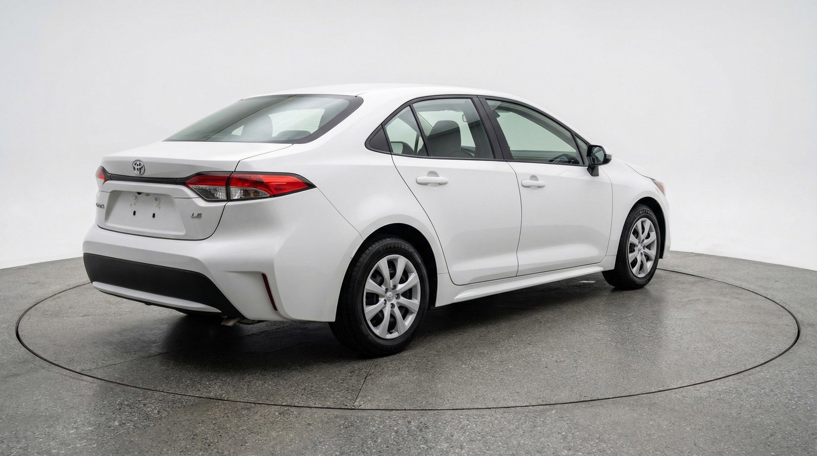 Used 2025 Toyota Corolla LE image 9