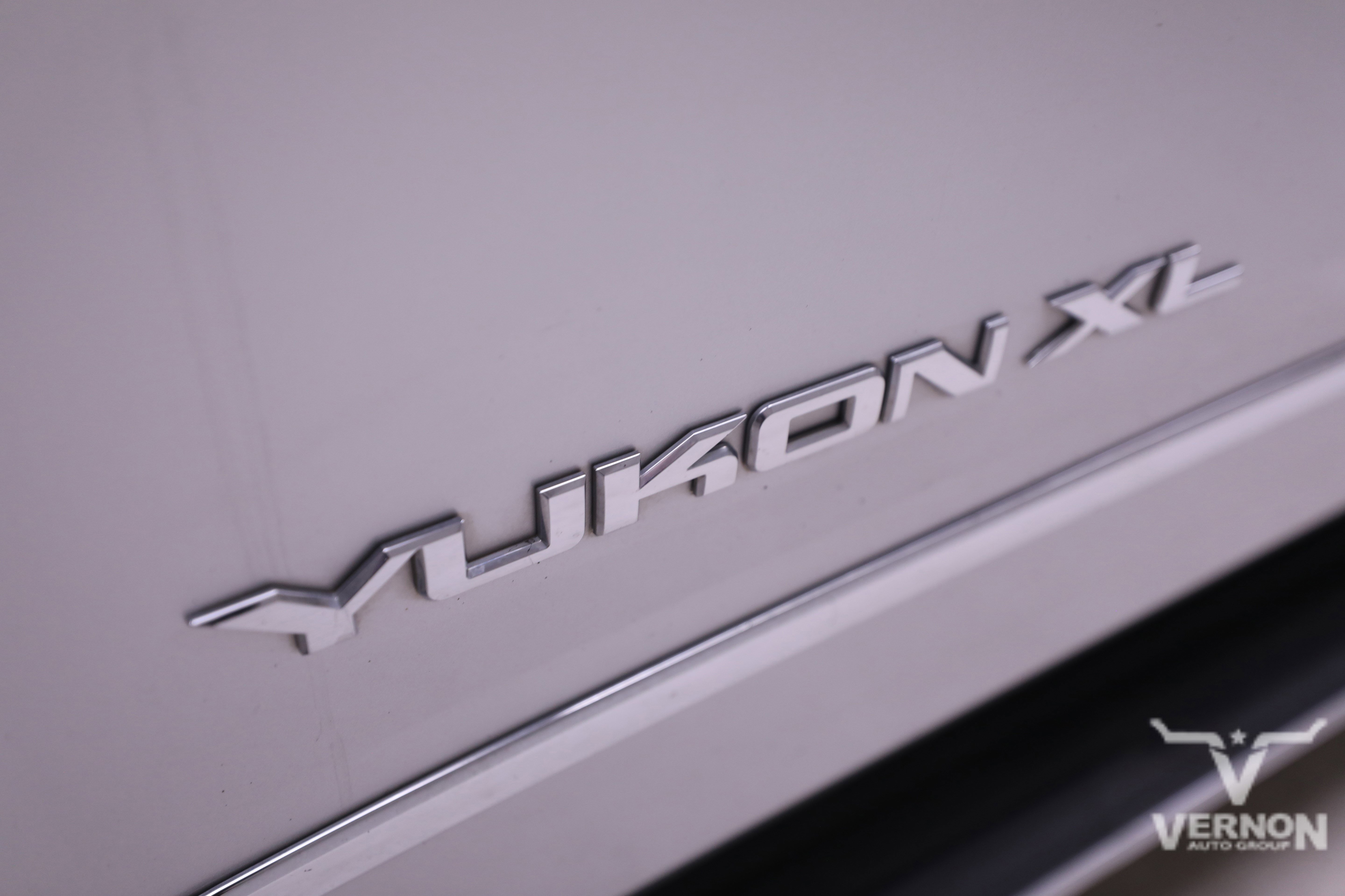 Used 2020 GMC Yukon XL SLT w/ Premium Edition image 34