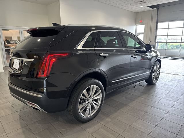 Certified 2024 Cadillac XT5 Premium Luxury FWD image 6