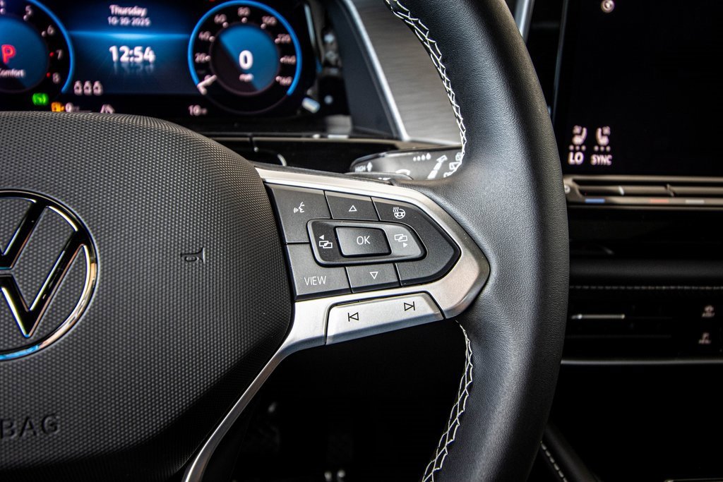 New 2026 Volkswagen Atlas Cross Sport SE image 35