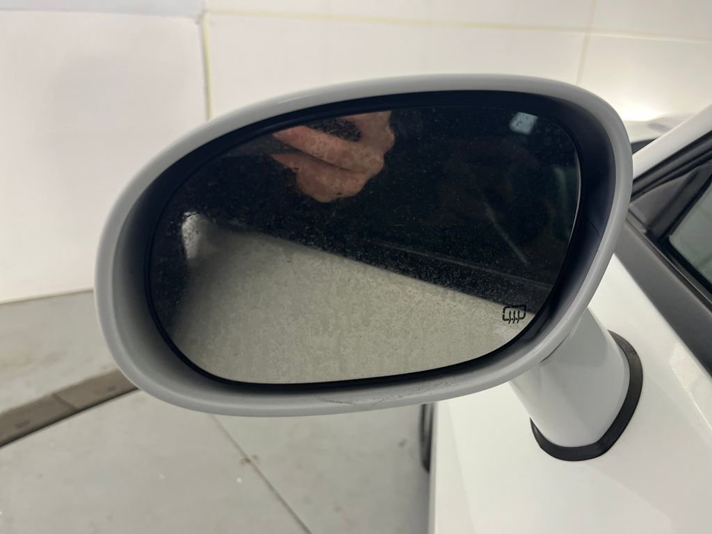 Used 2013 Dodge Challenger R/T Plus image 35