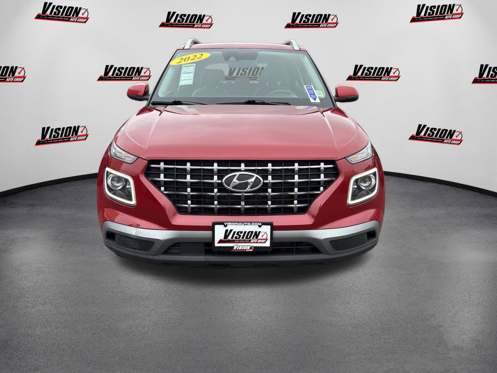 Used 2022 Hyundai Venue Limited FWD image 8