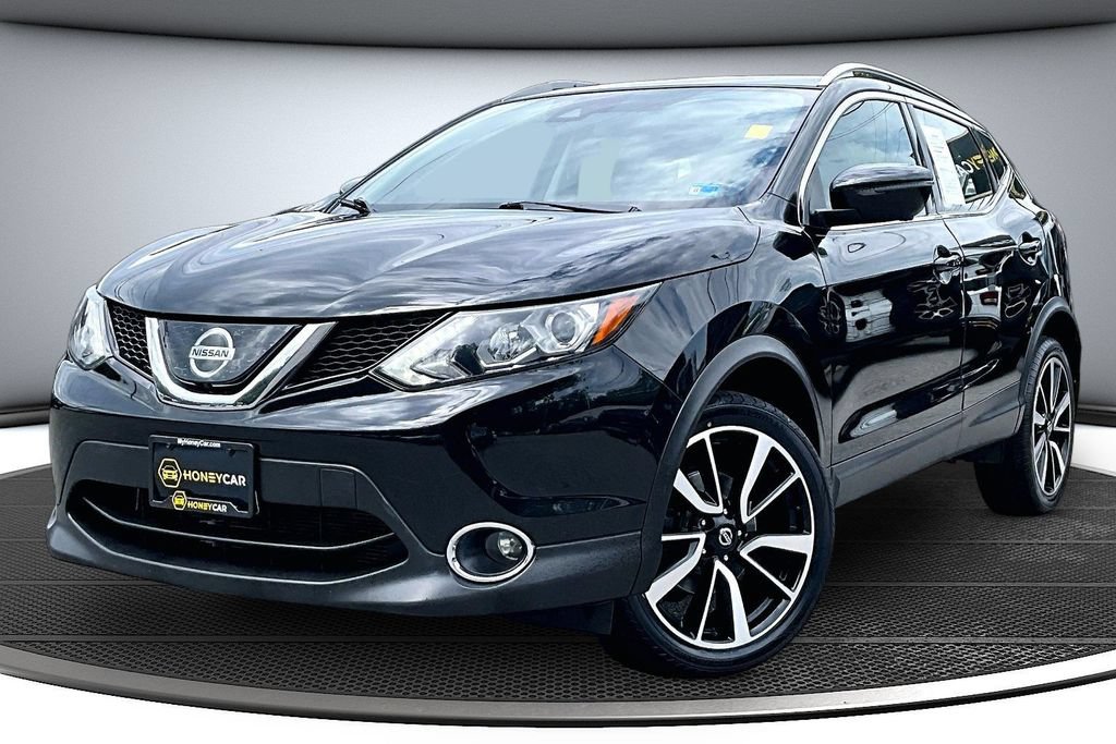 Used 2018 Nissan Rogue Sport SL w/ SL Premium Package AWD/4WD image 3