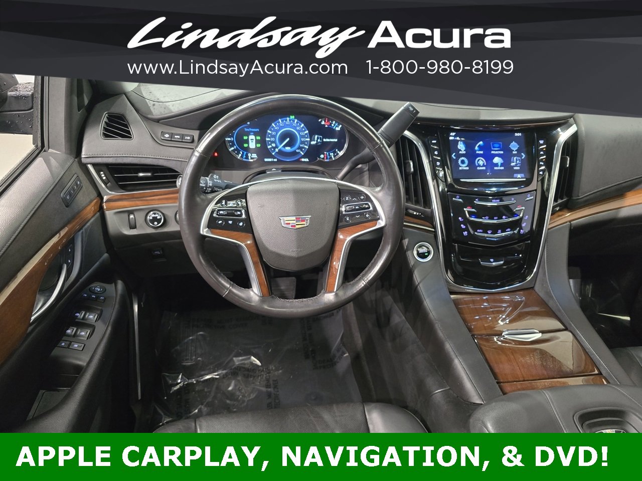 Used 2018 Cadillac Escalade Premium Luxury image 11