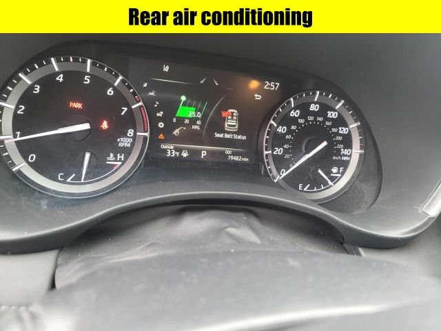 Used 2021 Toyota Highlander XLE image 13