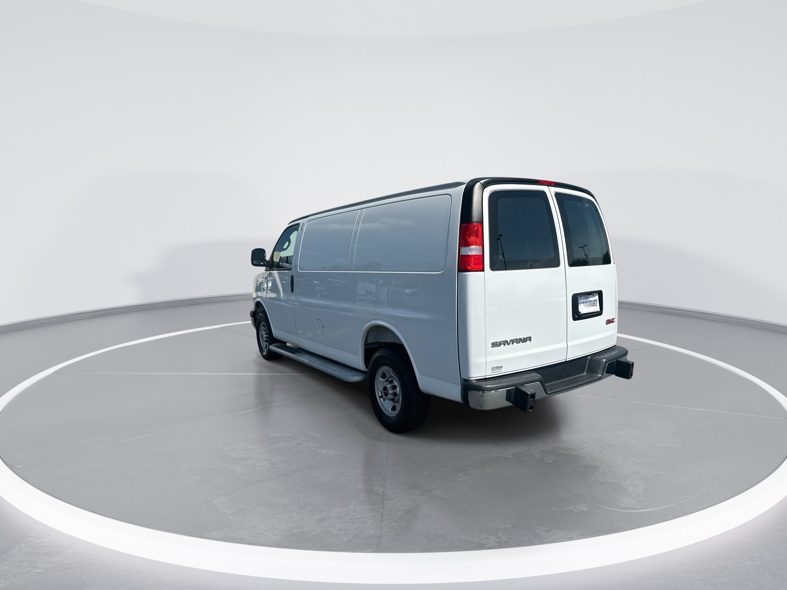 Used 2025 GMC Savana 2500 w/ Driver Convenience Package RWD image 7