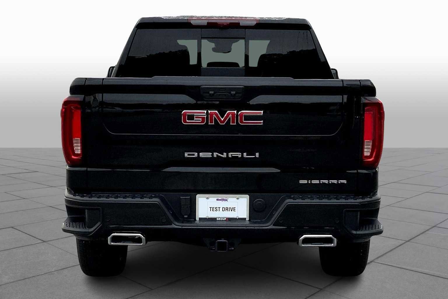 New 2026 GMC Sierra 1500 Denali w/ Denali Reserve Package image 4
