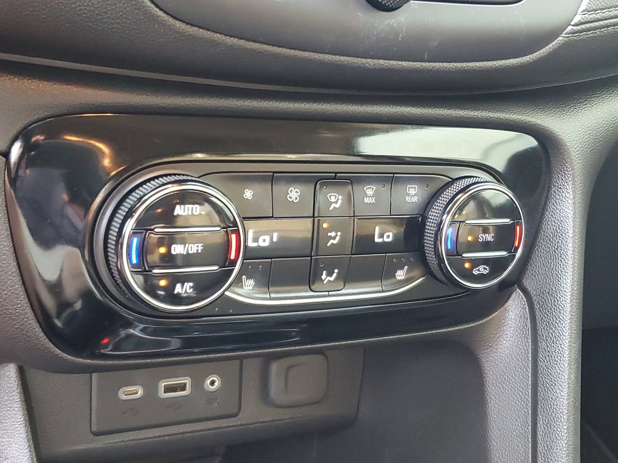 Used 2021 Buick Encore GX Select FWD image 21