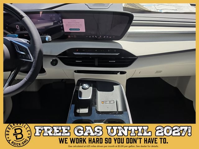 New 2027 Buick Enclave Avenir w/ LPO, Floor Liner Package FWD image 13