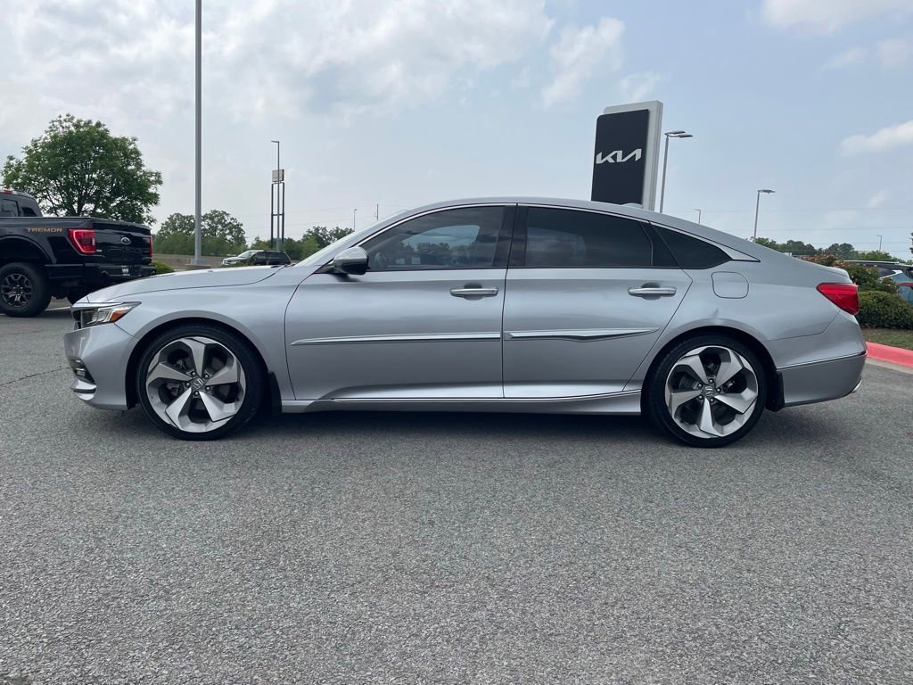 Used 2020 Honda Accord Touring image 4