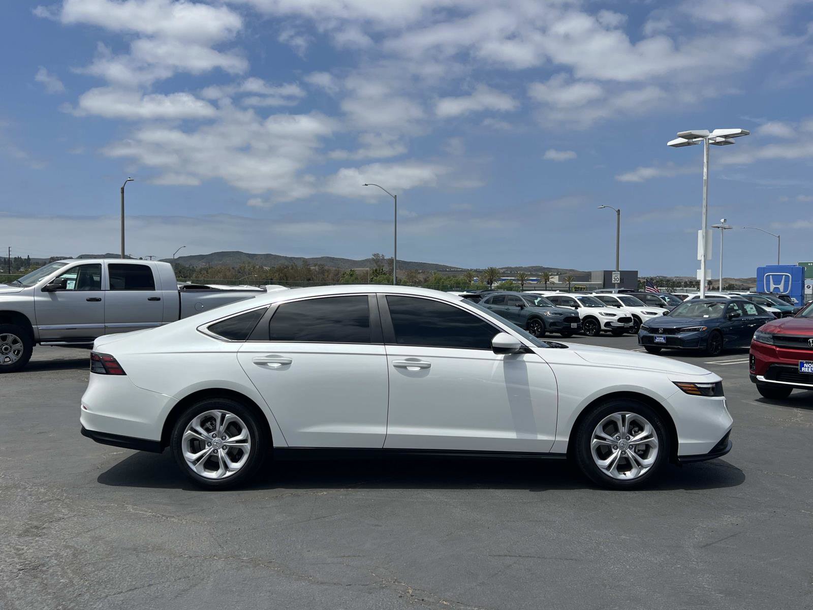 Certified 2025 Honda Accord LX image 25