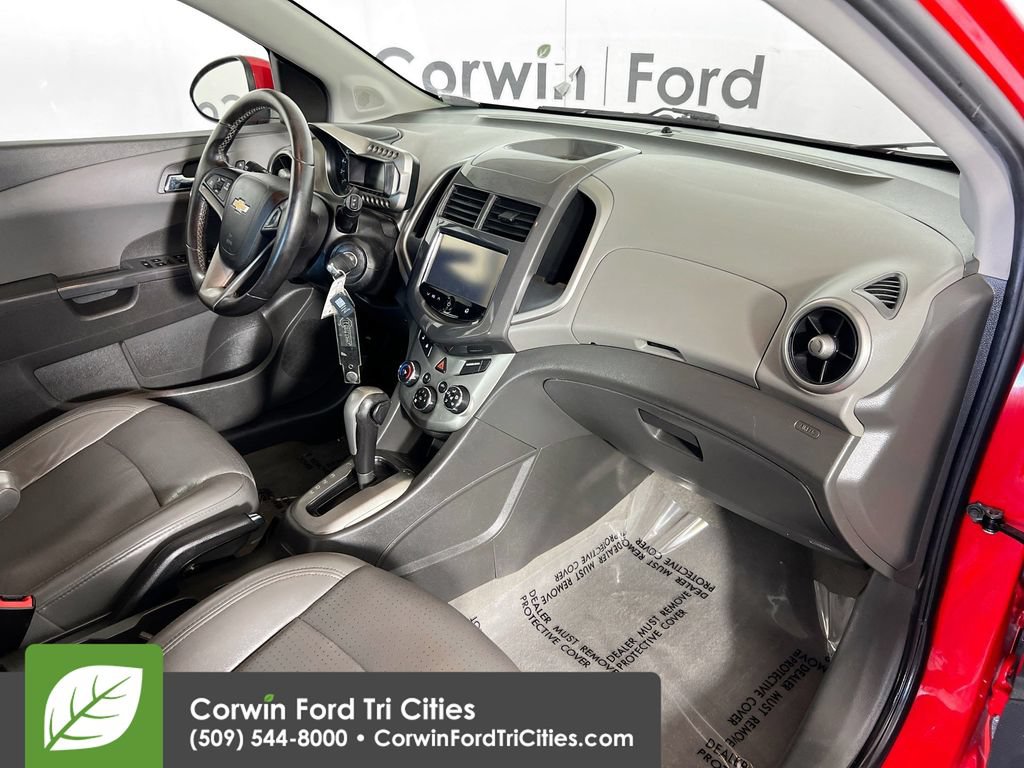 Used 2015 Chevrolet Sonic LTZ FWD image 27