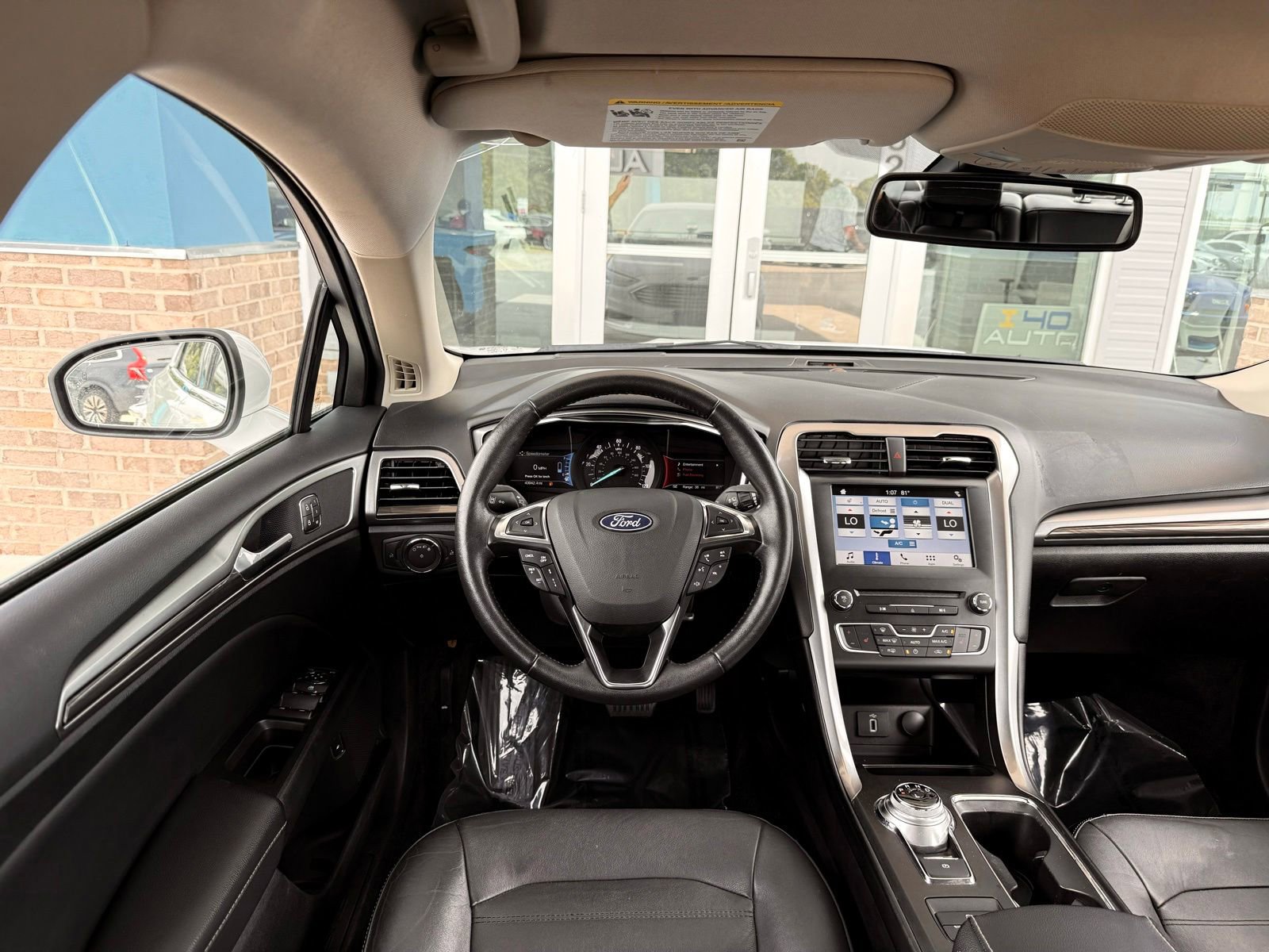 Used 2018 Ford Fusion SE w/ Equipment Group 602A FWD image 23