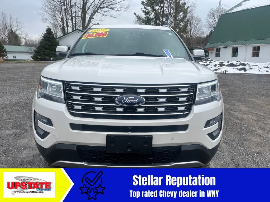 Used 2017 Ford Explorer Limited image 3