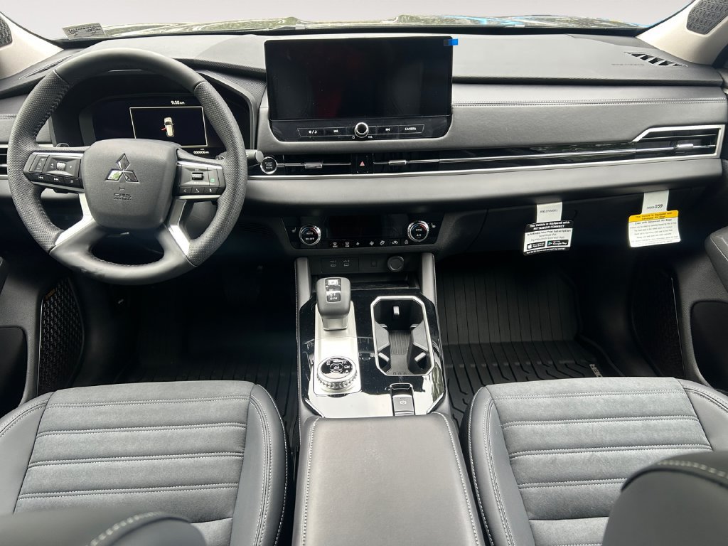 New 2026 Mitsubishi Outlander SE FWD image 10