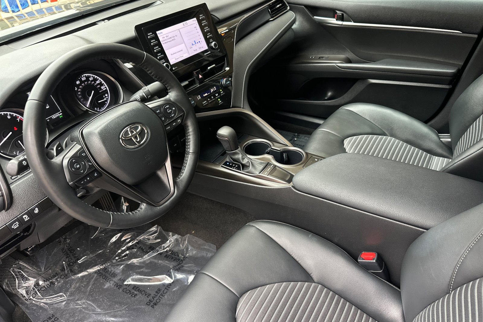 Certified 2024 Toyota Camry SE w/ Cold Weather Package FWD image 11