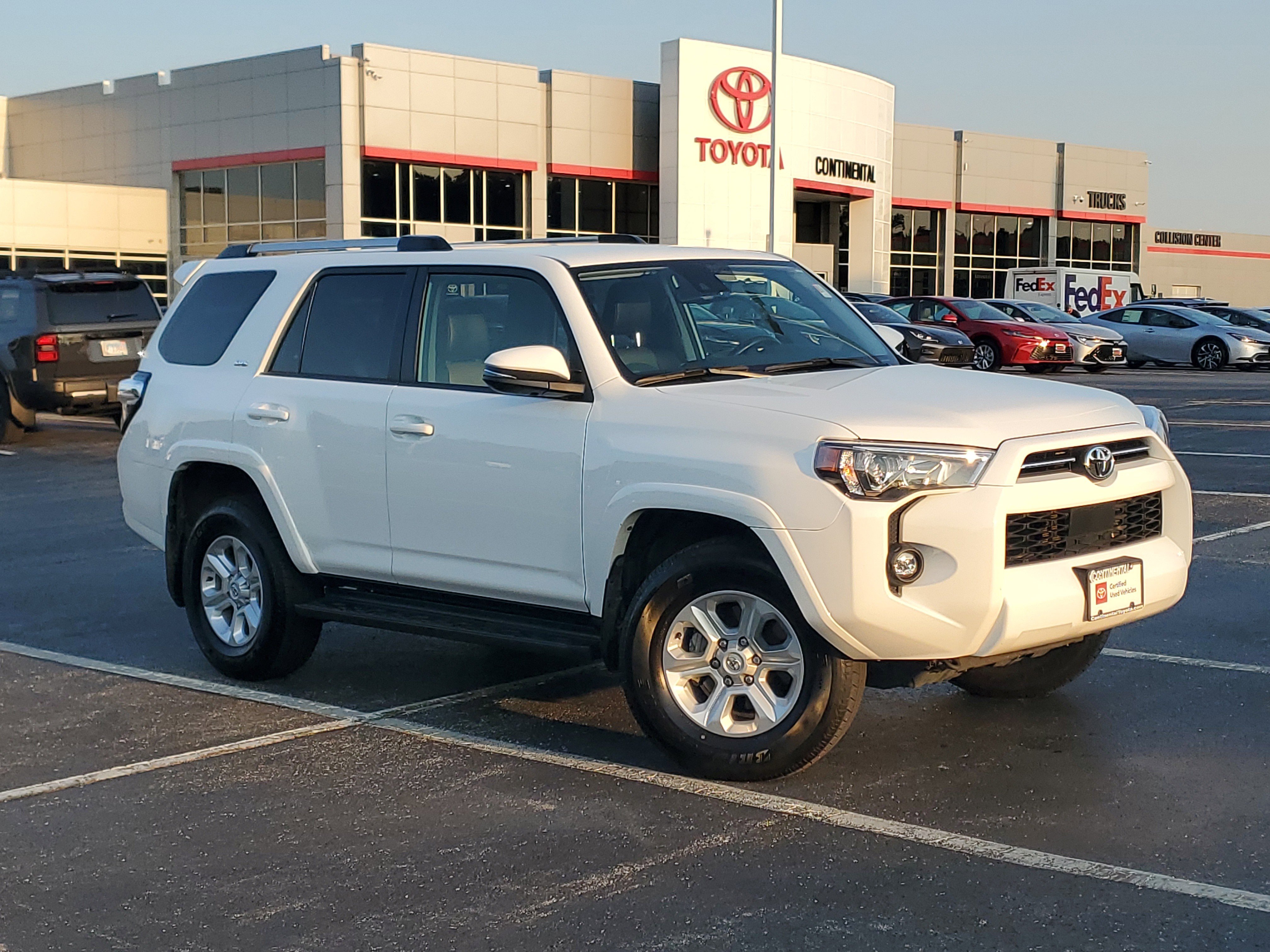 Certified 2024 Toyota 4Runner SR5 Premium image 34