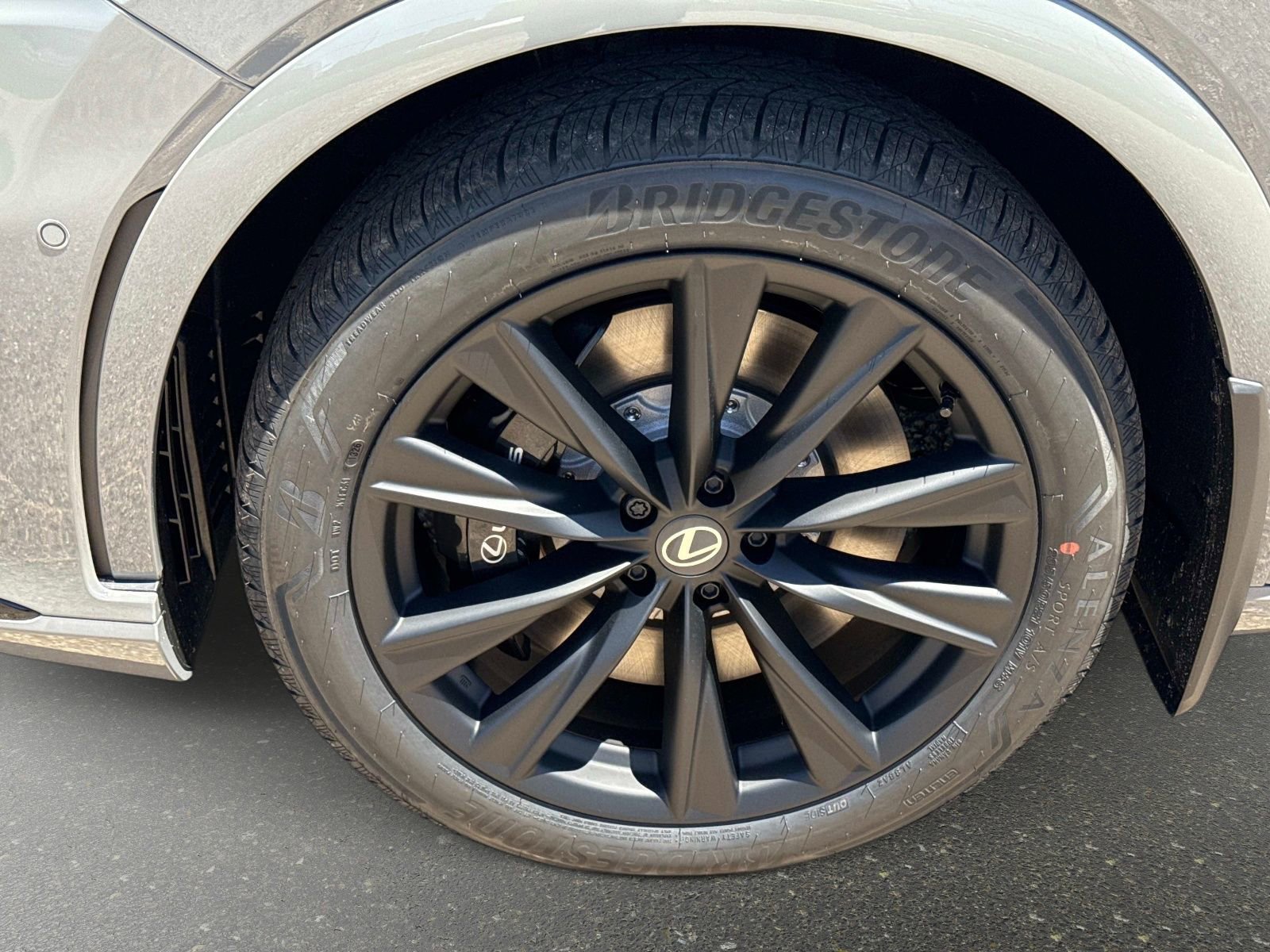 New 2026 Lexus RX 500h F Sport AWD/4WD image 9