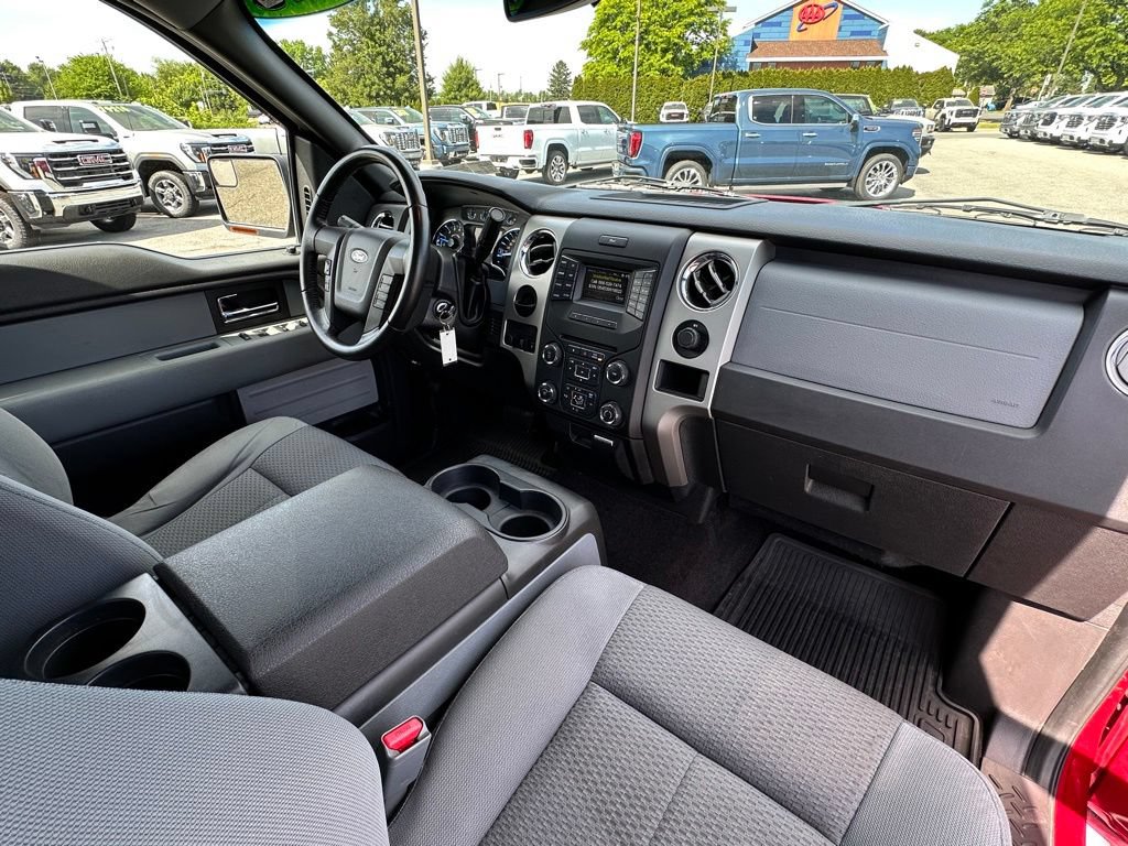 Used 2013 Ford F150 XLT w/ Luxury Equipment Group RWD image 14