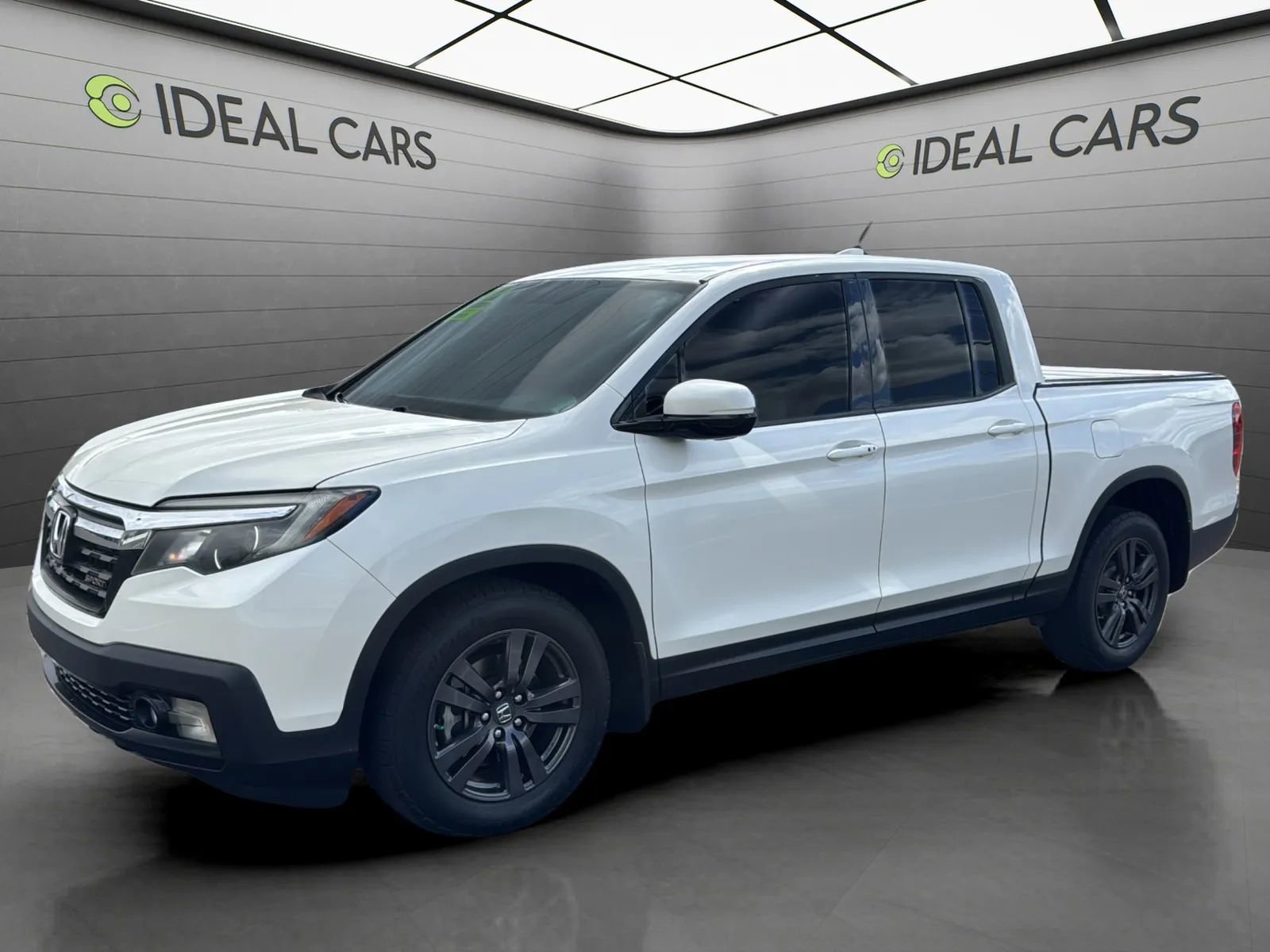 Used 2018 Honda Ridgeline Sport image 1