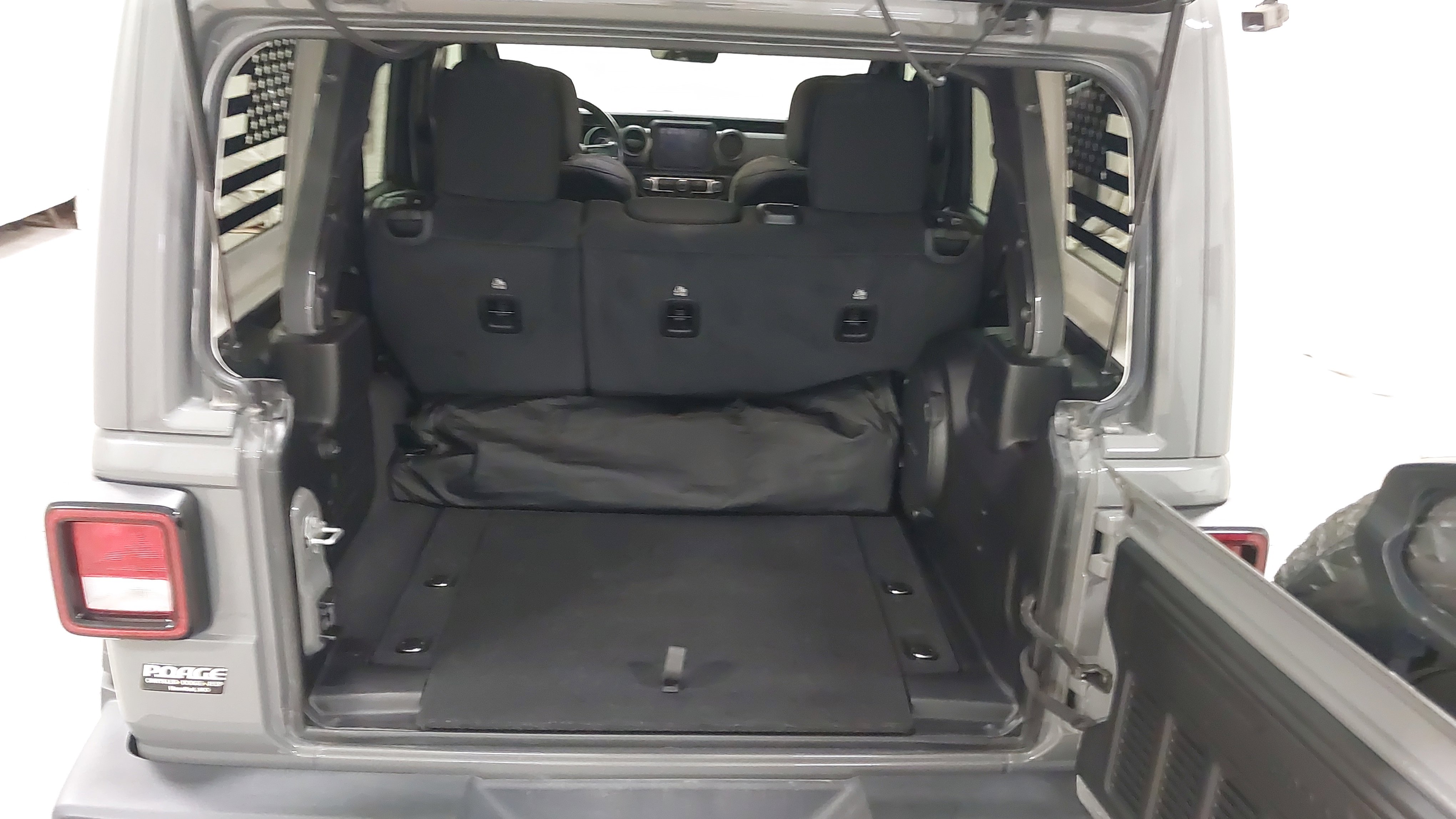 Used 2021 Jeep Wrangler Unlimited Sport image 26