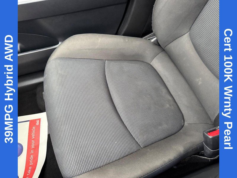 Used 2025 Toyota RAV4 LE AWD/4WD image 26