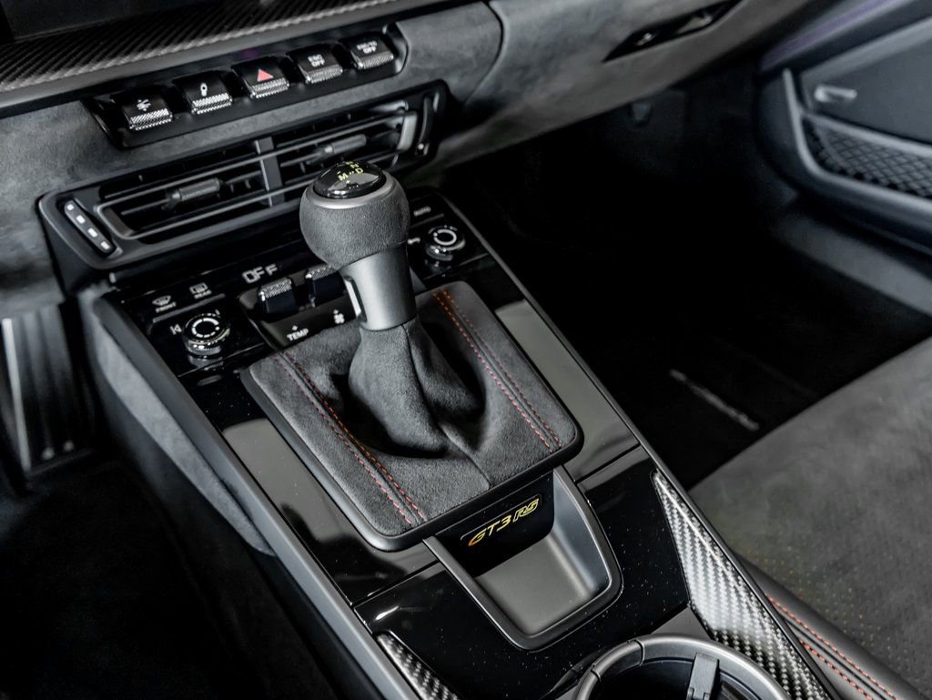 Certified 2025 Porsche 911 GT3 RS RWD image 20